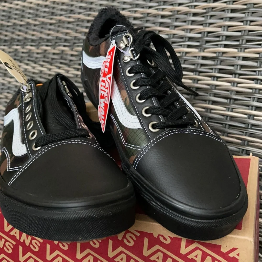 Vans WMNS Old Skool Mte Black/Camo Sneakers - Picture 8 of 16
